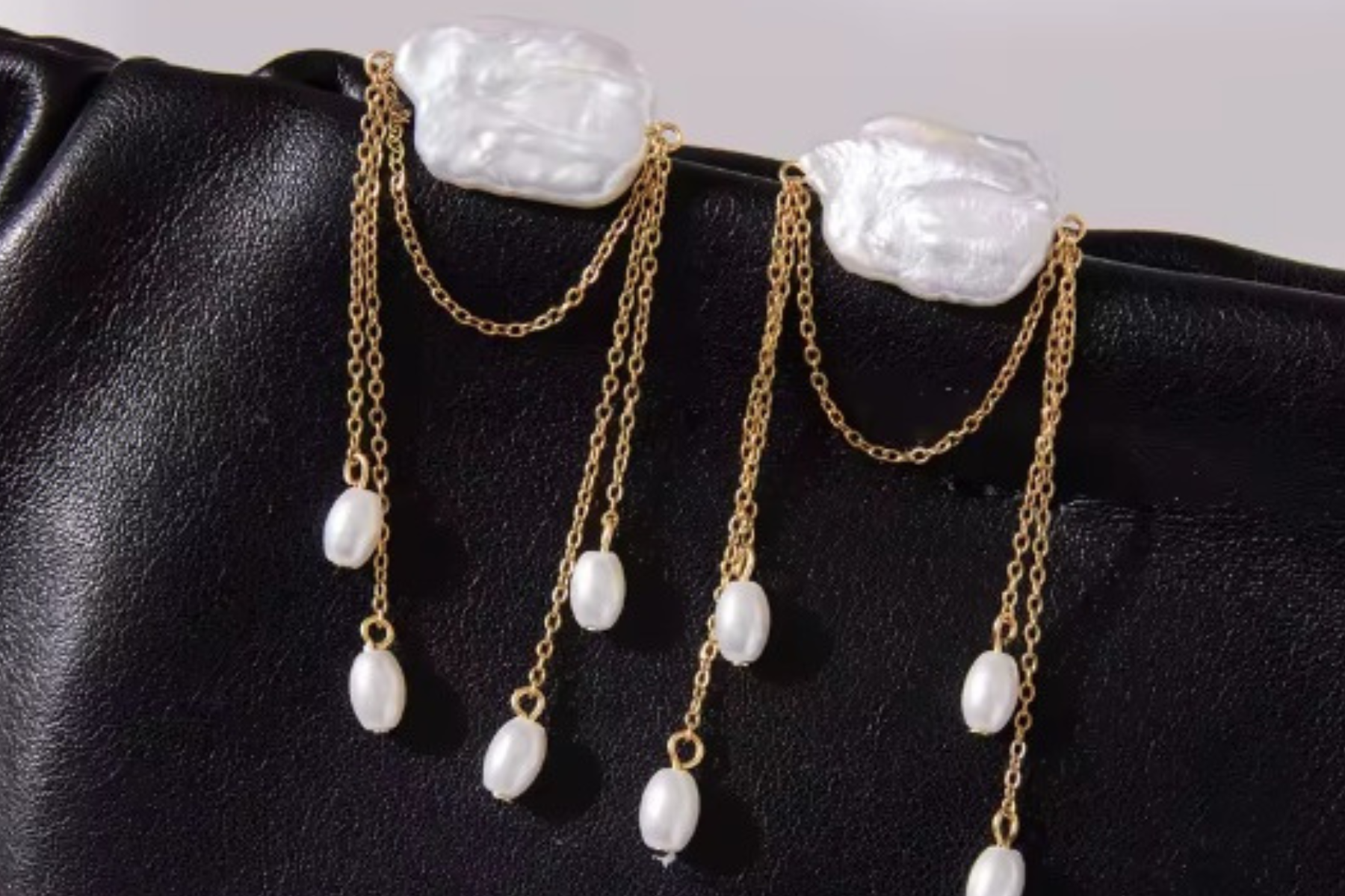 The Marble Drip Earring